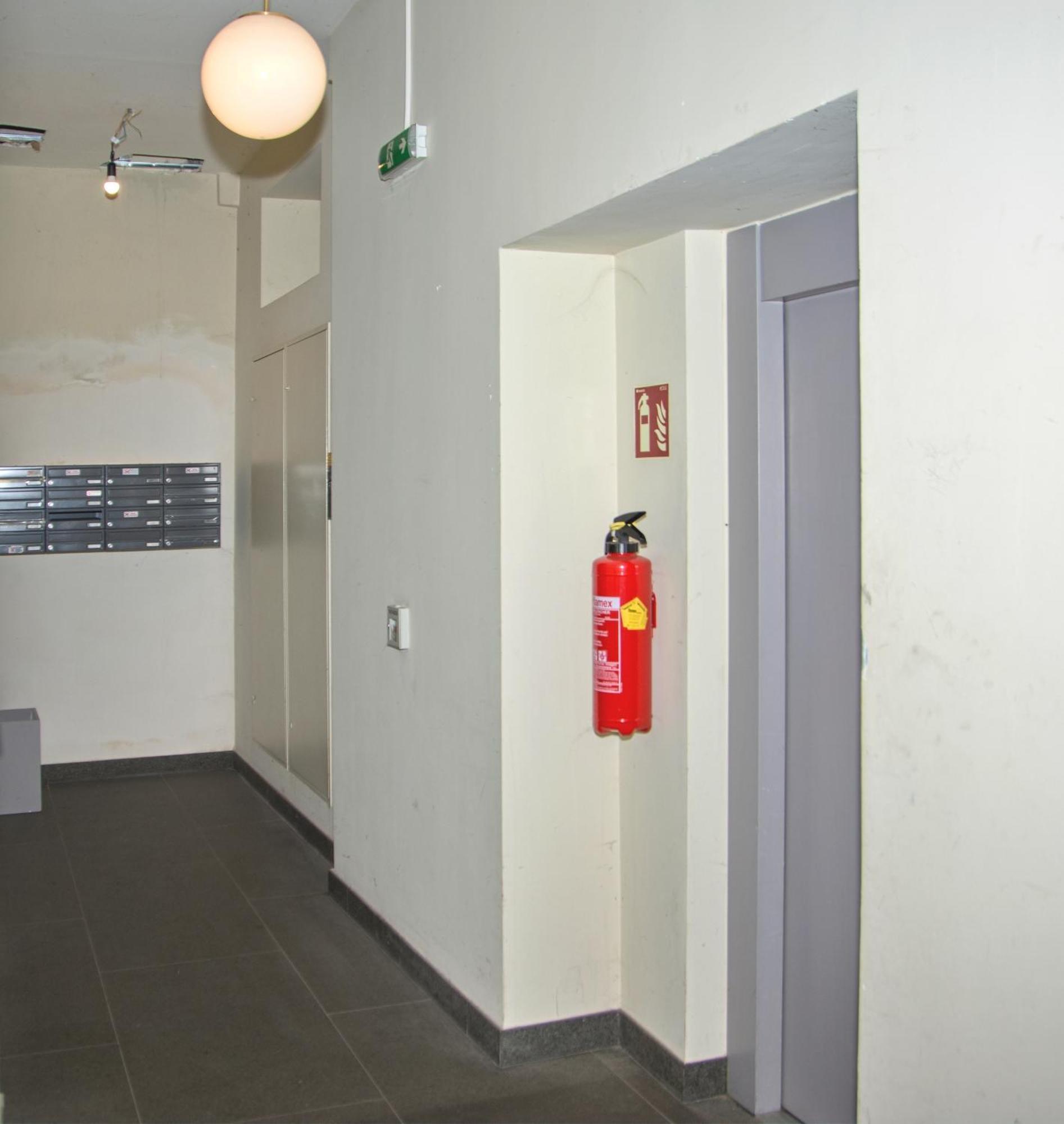 Pink Lotus Apartment Βιέννη Εξωτερικό φωτογραφία